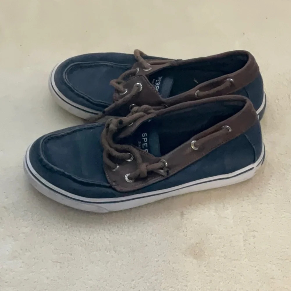 Sperry - Picture 4 of 7